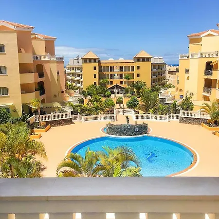 Townhouse With Separate Entrance, Terrace, Patio And Balcony Los Cristianos (Tenerife)